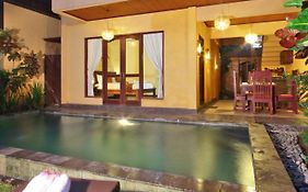 Bali Ayu Hotel & Villas 3*